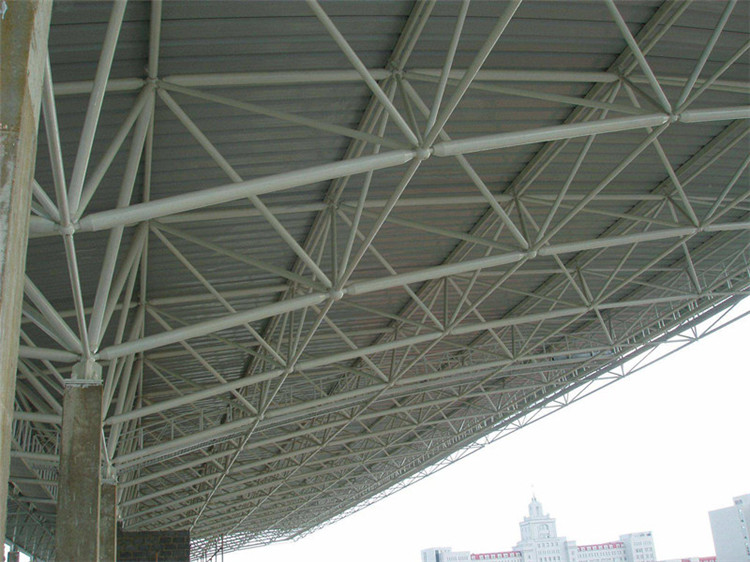 通辽学院体育场网架工程